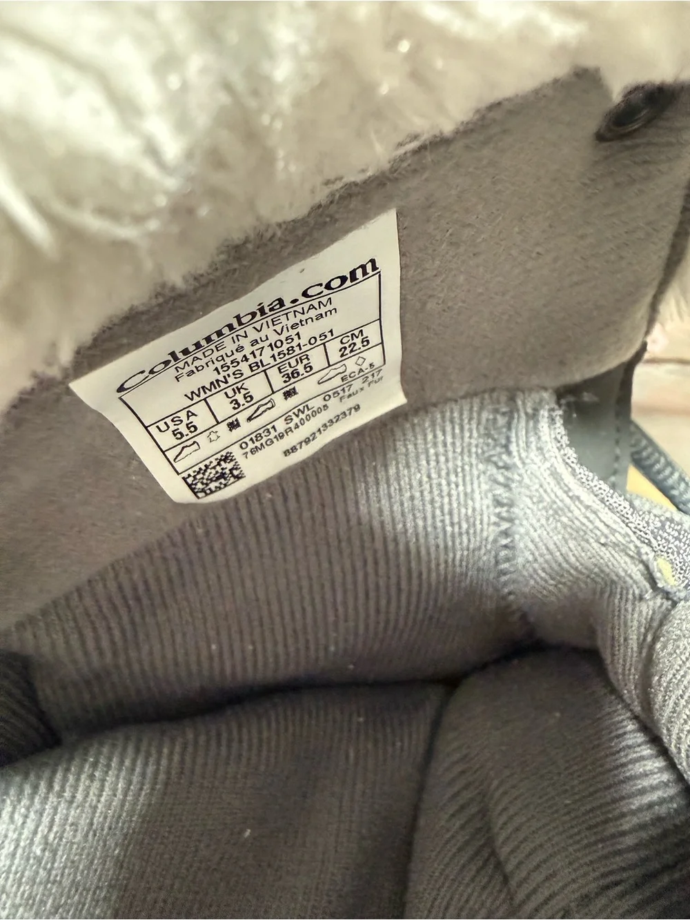 Columbia Gray Fleece-Lined Winter Boots